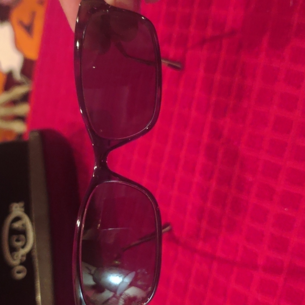 Vera Bradley frames in Oscar De La Renta case zz - Picture 4 of 8